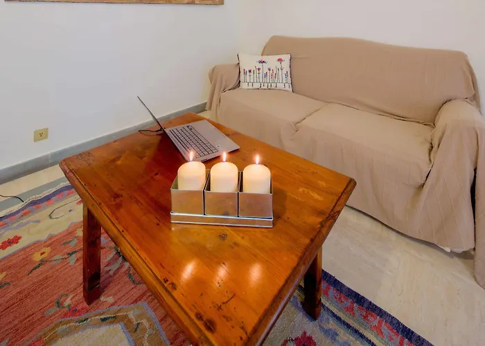 בית הארחה Maison Monte Giordano 3*